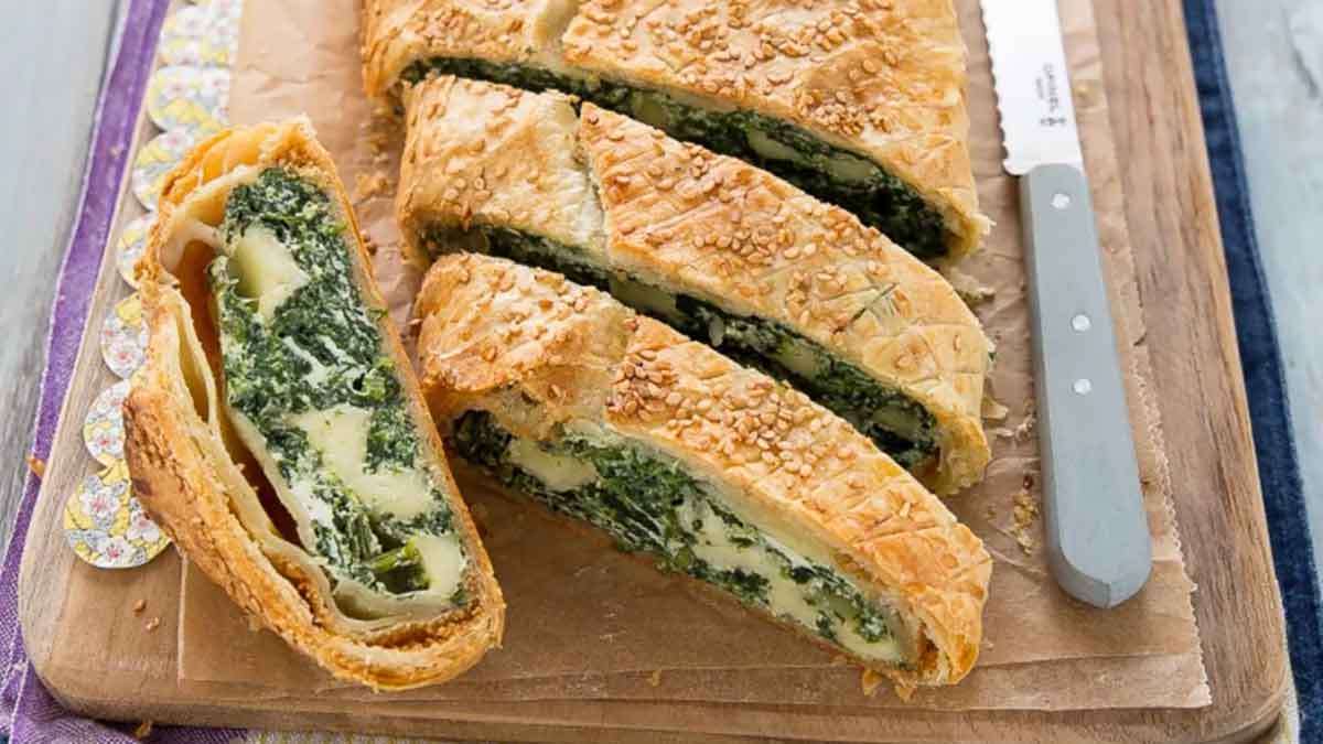 Aλμυρό στρούντελ με ρικότα και σπανάκι